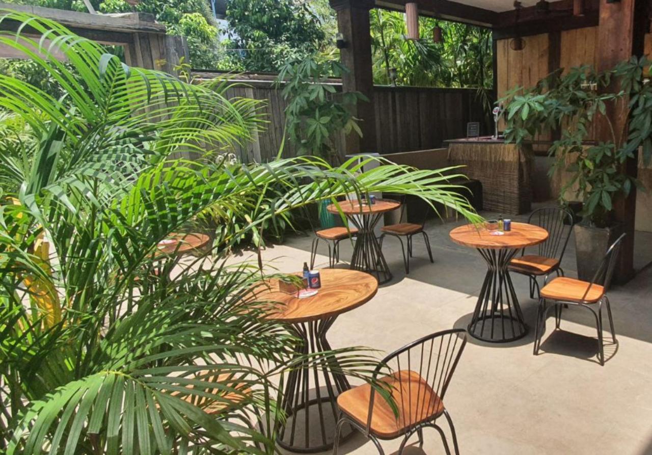 Hotel Three Little Birds Siem Reap Exterior foto